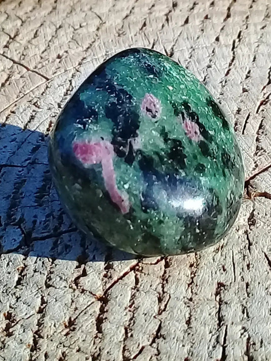 Rubis Zoïsite pierre roulée Grade A ++++ Rubis Zoïsite pierre roulée