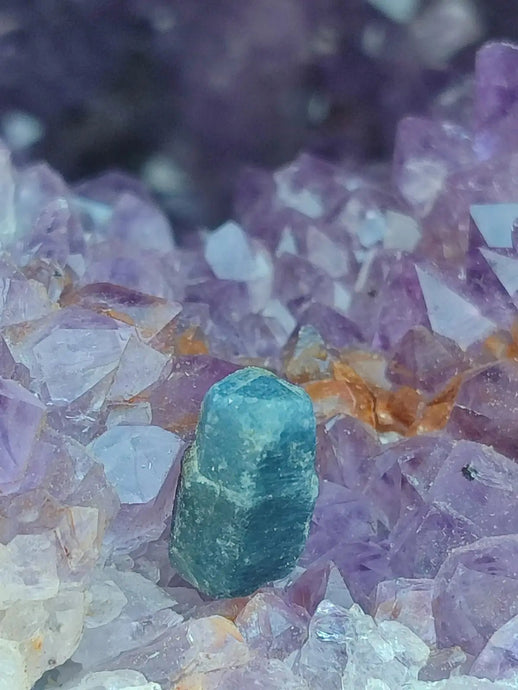 Saphir bleu du Sri Lanka - Pierre brute - Grade Prémium - Pierre de Clarté et d’Intuition Saphir bleu du Sri Lanka