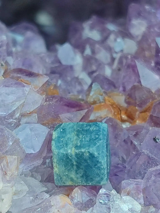 Saphir bleu du Sri Lanka - Pierre brute - Grade Prémium - Pierre de Clarté et d’Intuition saphir