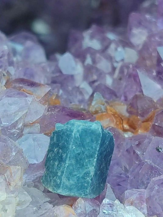 Saphir bleu du Sri Lanka - Pierre brute - Grade Prémium - Pierre de Clarté et d’Intuition Saphir bleu du Sri Lanka