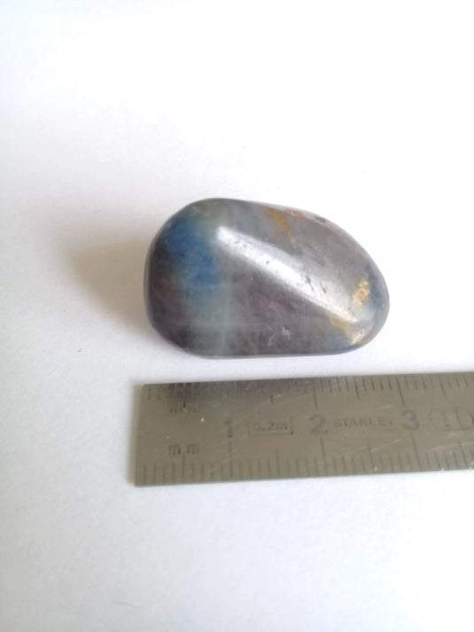 Saphir bleu pierre roulée Grade A ++++ Saphir bleu pierre roulée Dans la besace du p'tit Poucet   