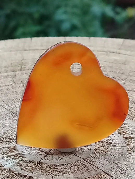 Sardoine Médiator guitare / Pendentif Grade A++++ Sardoine Médiator guitare / Pendentif