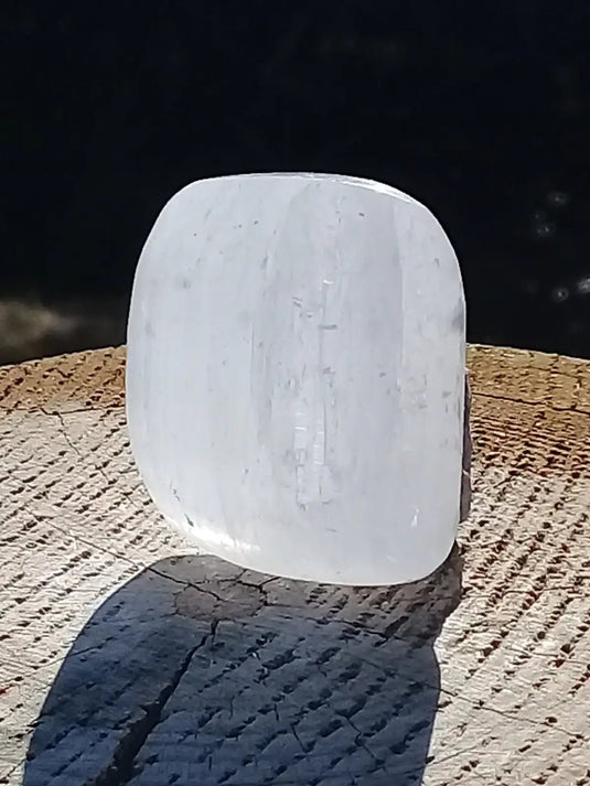 Sélénite blanche du Maroc Galet Grade A ++++ Sélénite blanche galet