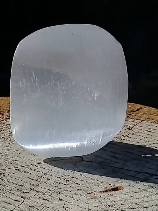 Sélénite blanche du Maroc Galet Grade A ++++ Sélénite blanche galet