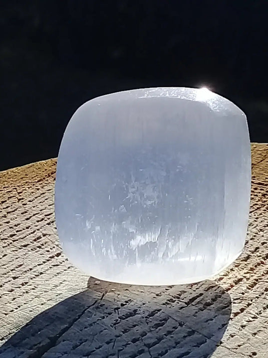 Sélénite blanche du Maroc Galet Grade A ++++ Sélénite blanche galet