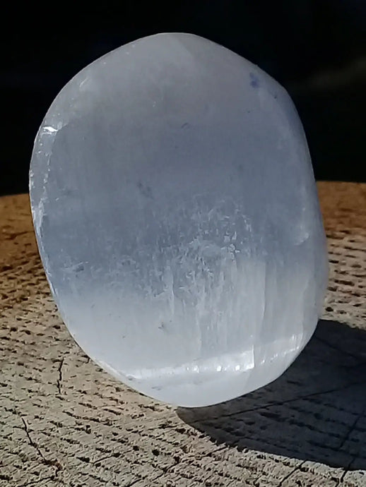 Sélénite blanche du Maroc Galet Grade A ++++ Sélénite blanche galet