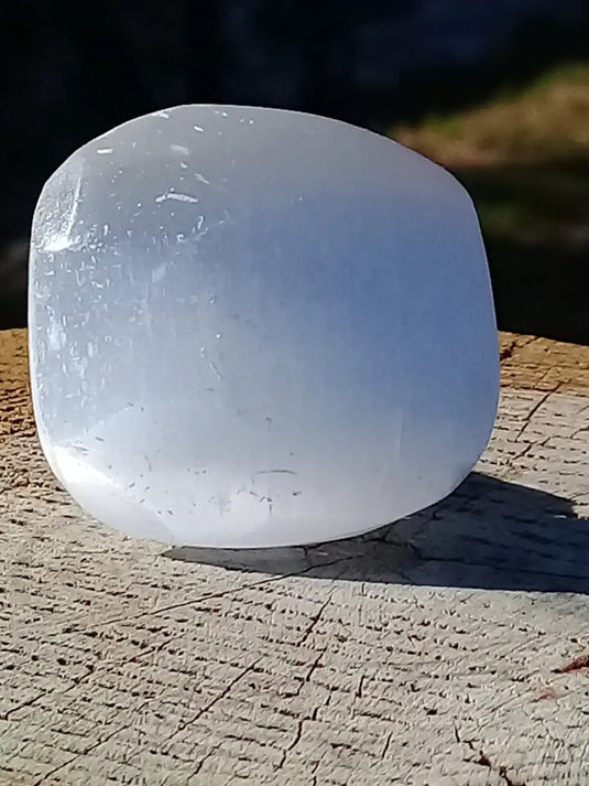 Sélénite blanche du Maroc Galet Grade A ++++ Sélénite blanche galet