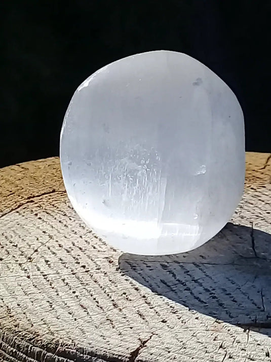 Sélénite blanche du Maroc Galet Grade A ++++ Sélénite blanche galet