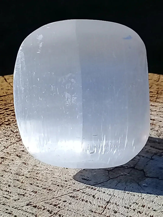 Sélénite blanche du Maroc Galet Grade A ++++ Sélénite blanche galet