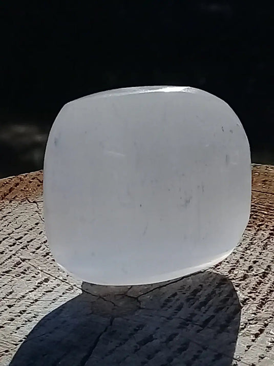 Sélénite blanche du Maroc Galet Grade A ++++ Sélénite blanche galet