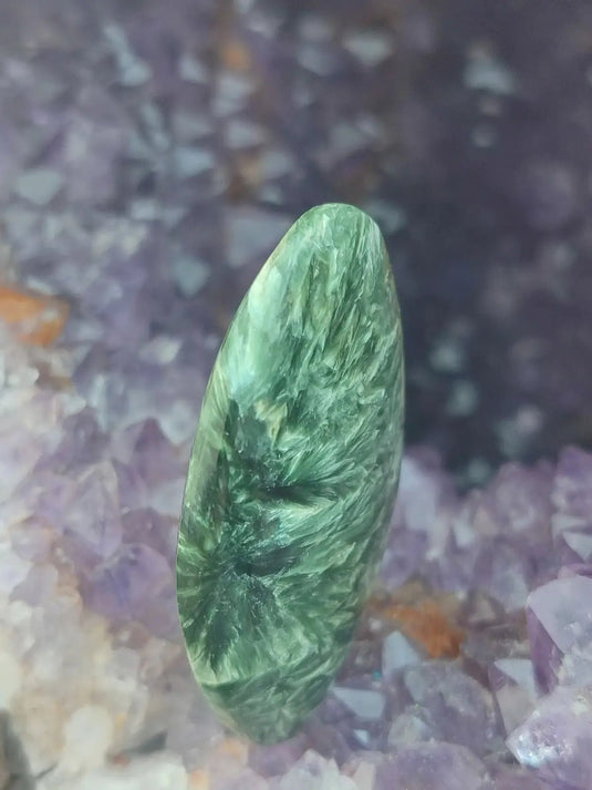 Séraphinite du lac Baïkal Sibérie - Galet poli - Grade Prémium - Pierre du Lâcher Prise Séraphinite de Russie ’Lac Baïkal’ pierre roulée