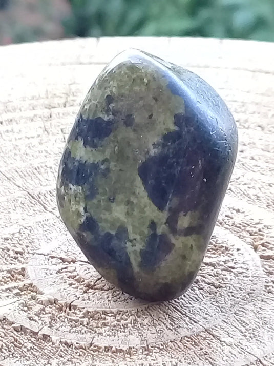 Serpentine Chytah pierre roulée Grade A++++ Serpentine Chytah pierre roulée Dans la besace du p'tit Poucet   