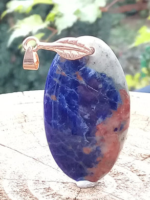 Sodalite coucher de soleil Sodalite/Calcite orange pendentif Grade A++++ Fourni avec cordon Sodalite coucher de soleil Sodalite/Calcite orange pendentif Dans la besace du p'tit Poucet   