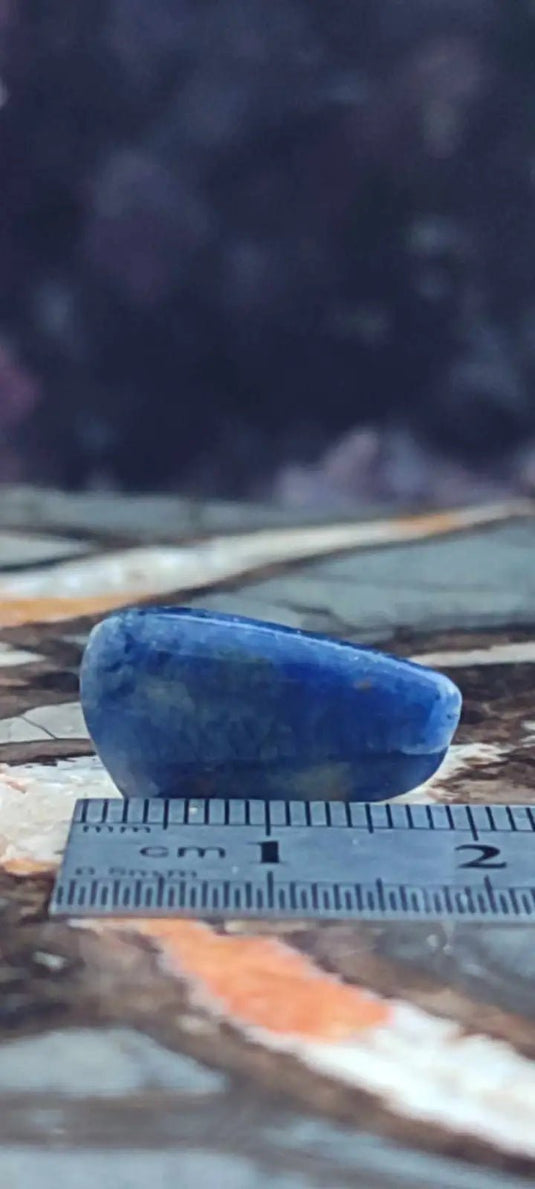 Sodalite de Bolivie pierre roulée Grade ’Extra’ Sodalite pierre roulée