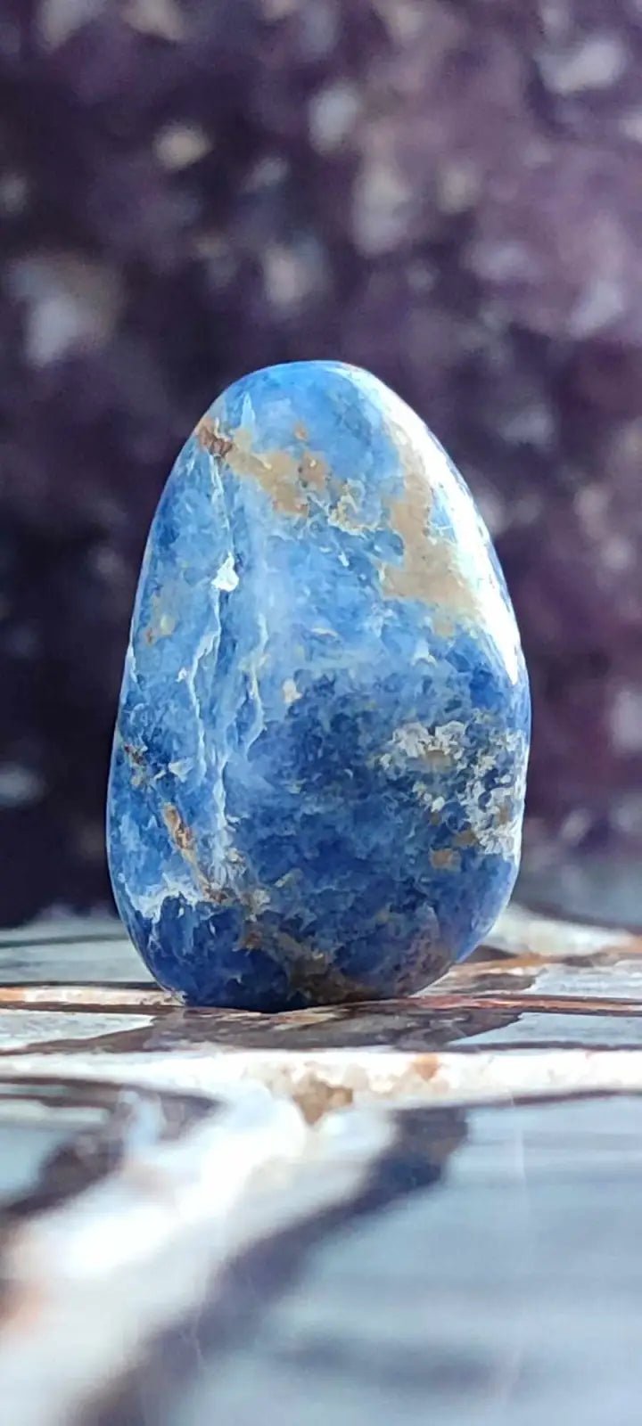 Load image into Gallery viewer, Sodalite du Brésil pierre roulée Grade A++++ Sodalite pierre roulée
