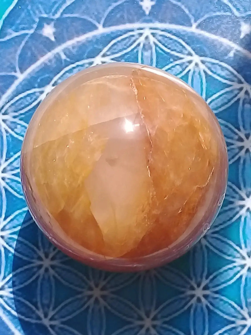 Load image into Gallery viewer, Sphère Calcite miel Grade A ++++ Diam 6,2cm Sphère Calcite miel
