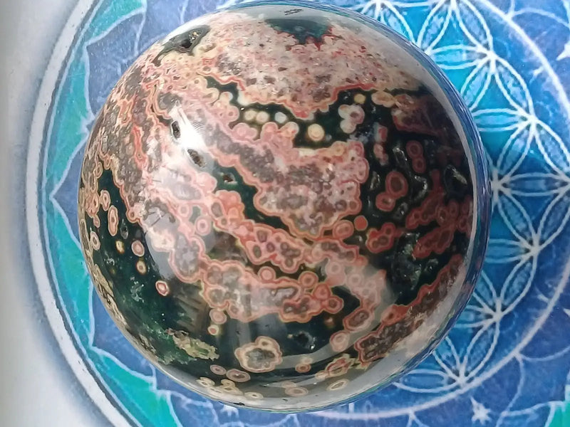 Load image into Gallery viewer, Sphère Jaspe Orbiculaire Grade A ++++ Diamètre 9cm Sphère Jaspe Orbiculaire
