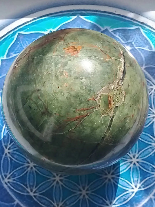 Sphère Jaspe vert Grade A ++++ Diamètre 8,5cm Sphère Jaspe vert