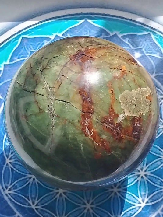 Sphère Jaspe vert Grade A ++++ Diamètre 8,5cm Sphère Jaspe vert