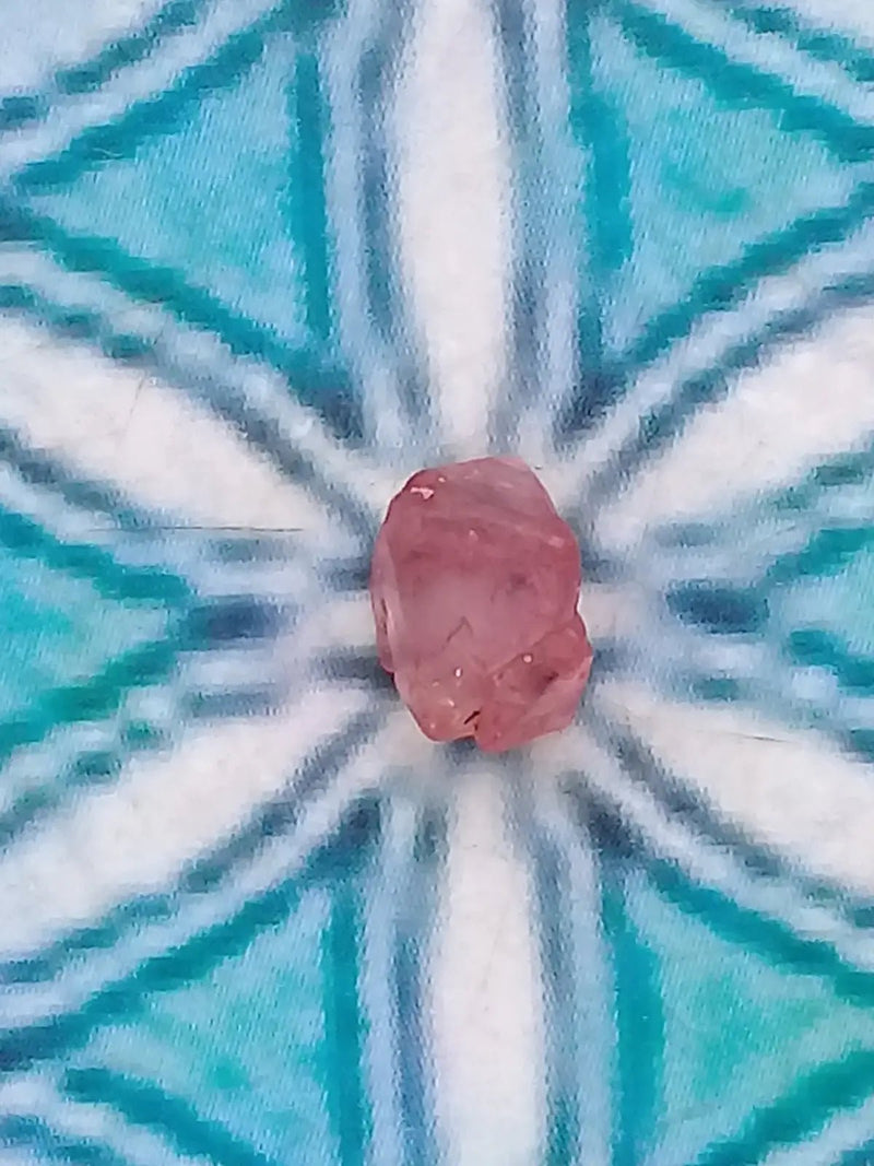 Load image into Gallery viewer, Spinelle rose fragment brut Grade A ++++ Spinelle rose fragment brut
