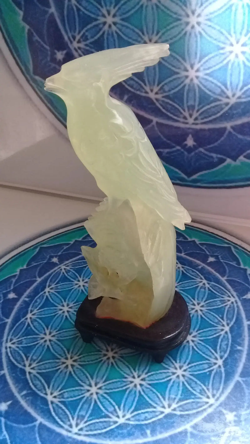 Chargez l&#39;image dans la visionneuse de la galerie, Statuette oiseau en jade de Chine véritable Grade A++++ Statuette oiseau en Jade de Chine véritable Dans la besace du p&#39;tit Poucet   
