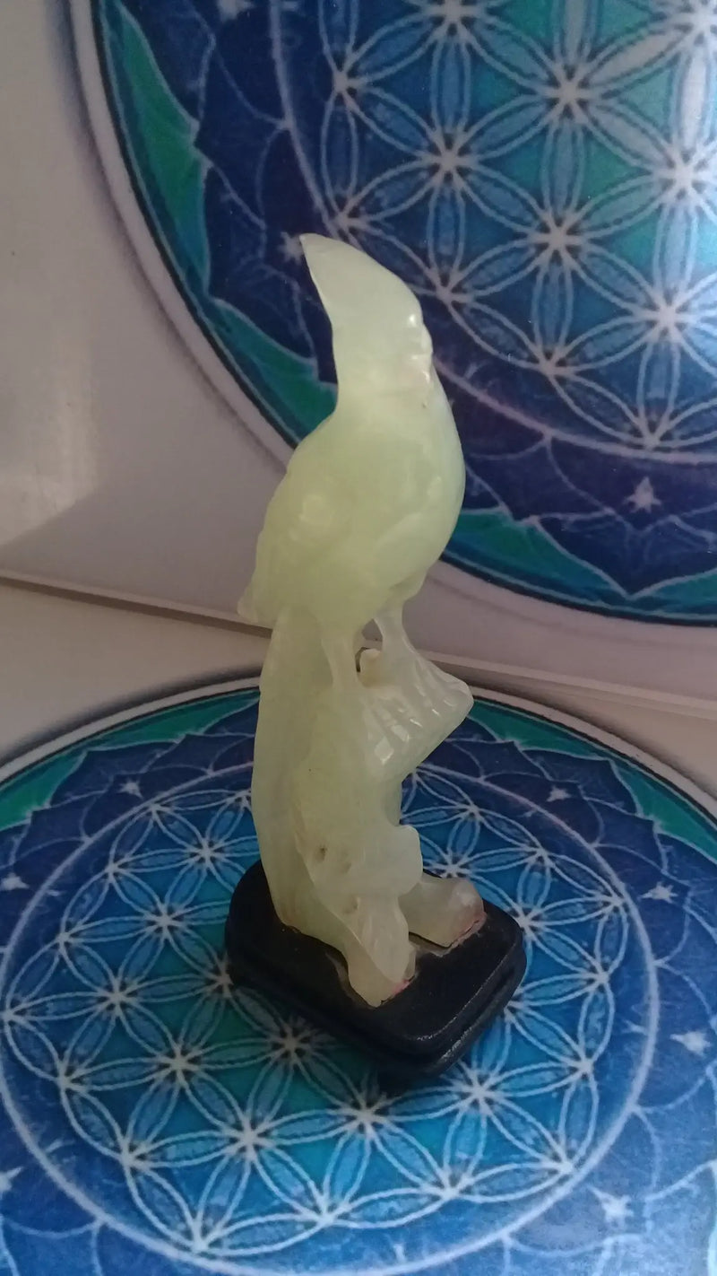 Carica immagine in Galleria Viewer, Statuette oiseau en jade de Chine véritable Grade A++++ Statuette oiseau en Jade de Chine véritable Dans la besace du p&#39;tit Poucet   
