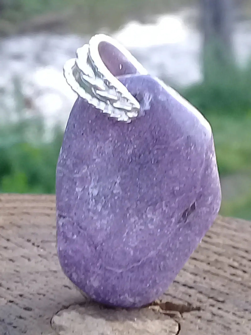 Chargez l&#39;image dans la visionneuse de la galerie, Stichtite pendentif Grade A ++++ Bélière Argent (Fourni avec cordon) Stichtite pendentif
