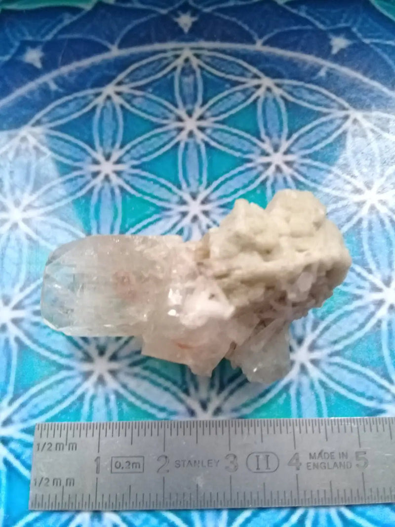 Load image into Gallery viewer, Stilbite et Apophyllite brute Grade A ++++ pièce de Collection Stilbite et Apophyllite brute

