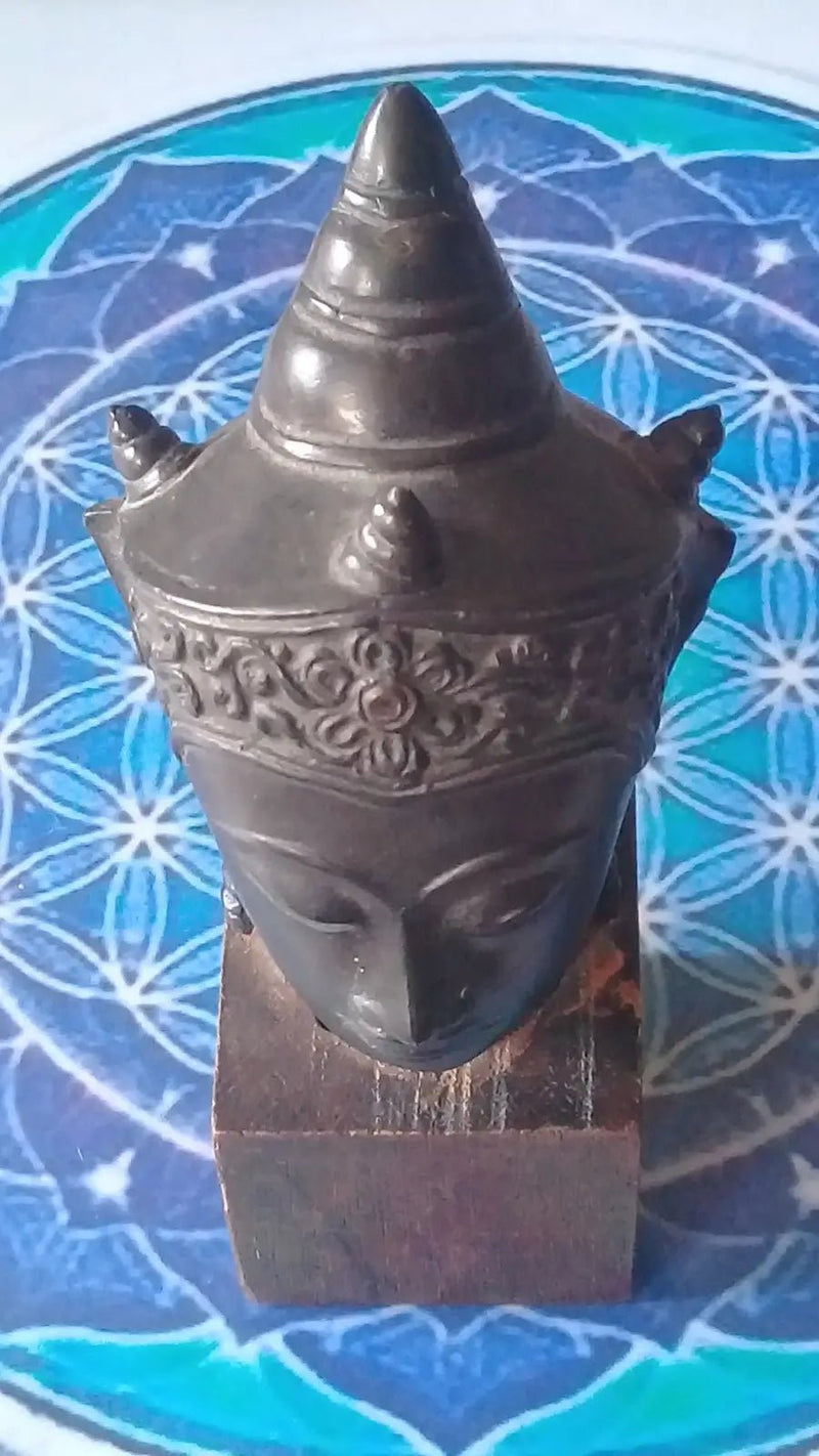 Chargez l'image dans la visionneuse de la galerie, Tête de Bouddha thaïlandais Tête de Bouddha thaïlandais
