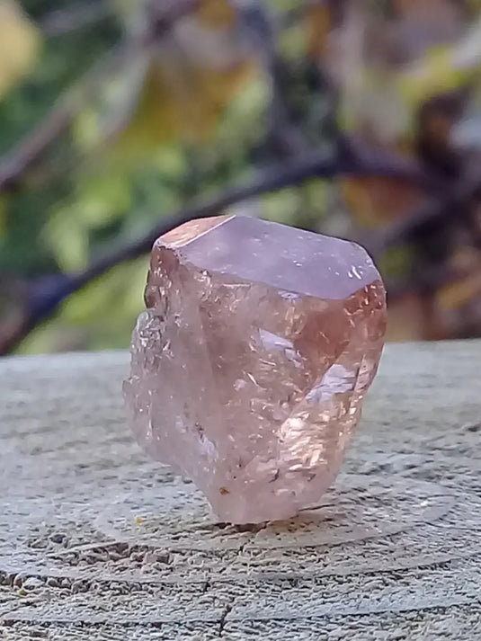 Topaze brune du Pakistan Cristal brut naturel Grade A++++ (Non traité) Topaze Impériale du Pakistan Cristal brute