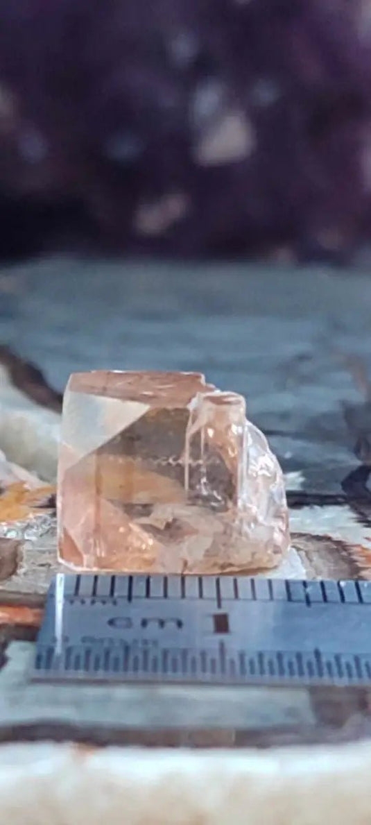 Topaze brune du Pakistan Cristal brut naturel Grade A++++ (Non traité) Topaze Impériale du Pakistan Cristal brute