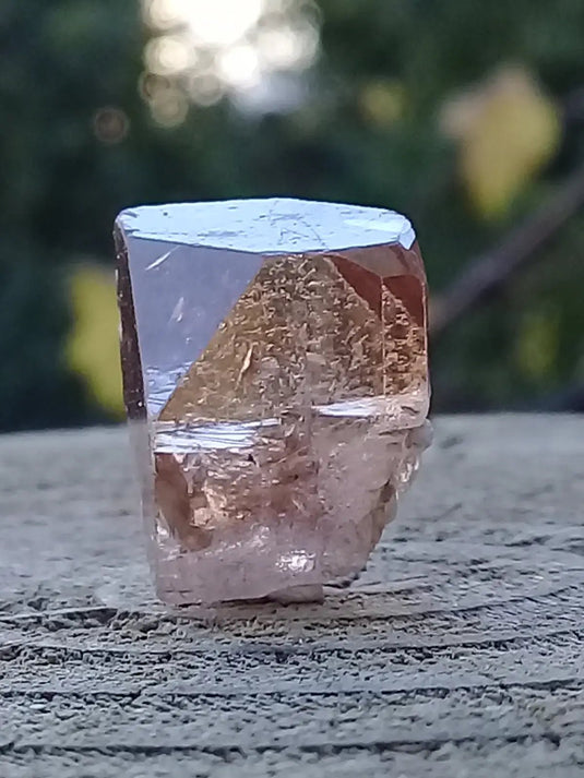 Topaze brune du Pakistan Cristal brut naturel Grade A++++ (Non traité) Topaze Impériale du Pakistan Cristal brute