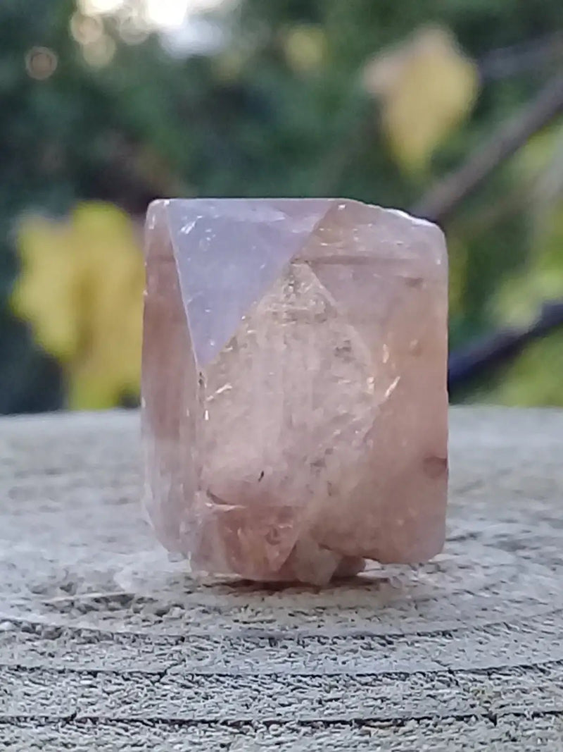 Load image into Gallery viewer, Topaze brune du Pakistan Cristal brut naturel Grade A++++ (Non traité) Topaze Impériale du Pakistan Cristal brute
