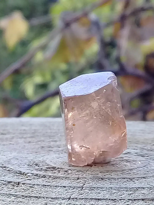 Topaze brune du Pakistan Cristal brut naturel Grade A++++ (Non traité) Topaze Impériale du Pakistan Cristal brute