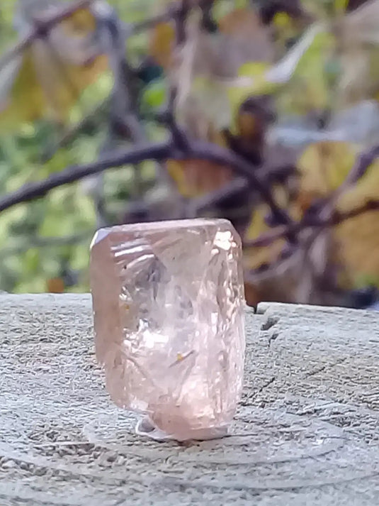 Topaze brune du Pakistan Cristal brut naturel Grade A++++ (Non traité) Topaze Impériale du Pakistan Cristal brut