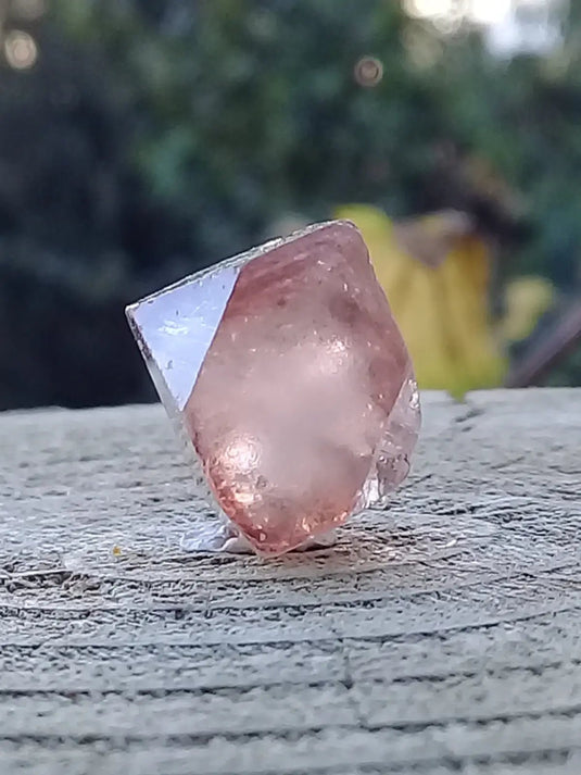 Topaze brune du Pakistan Cristal brut naturel Grade A++++ (Non traité) Topaze Impériale du Pakistan Cristal brut