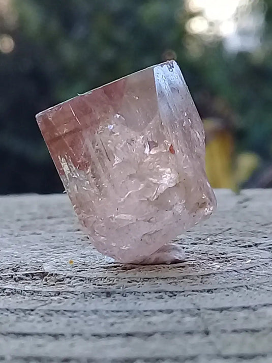 Topaze brune du Pakistan Cristal brut naturel Grade A++++ (Non traité) Topaze Impériale du Pakistan Cristal brut