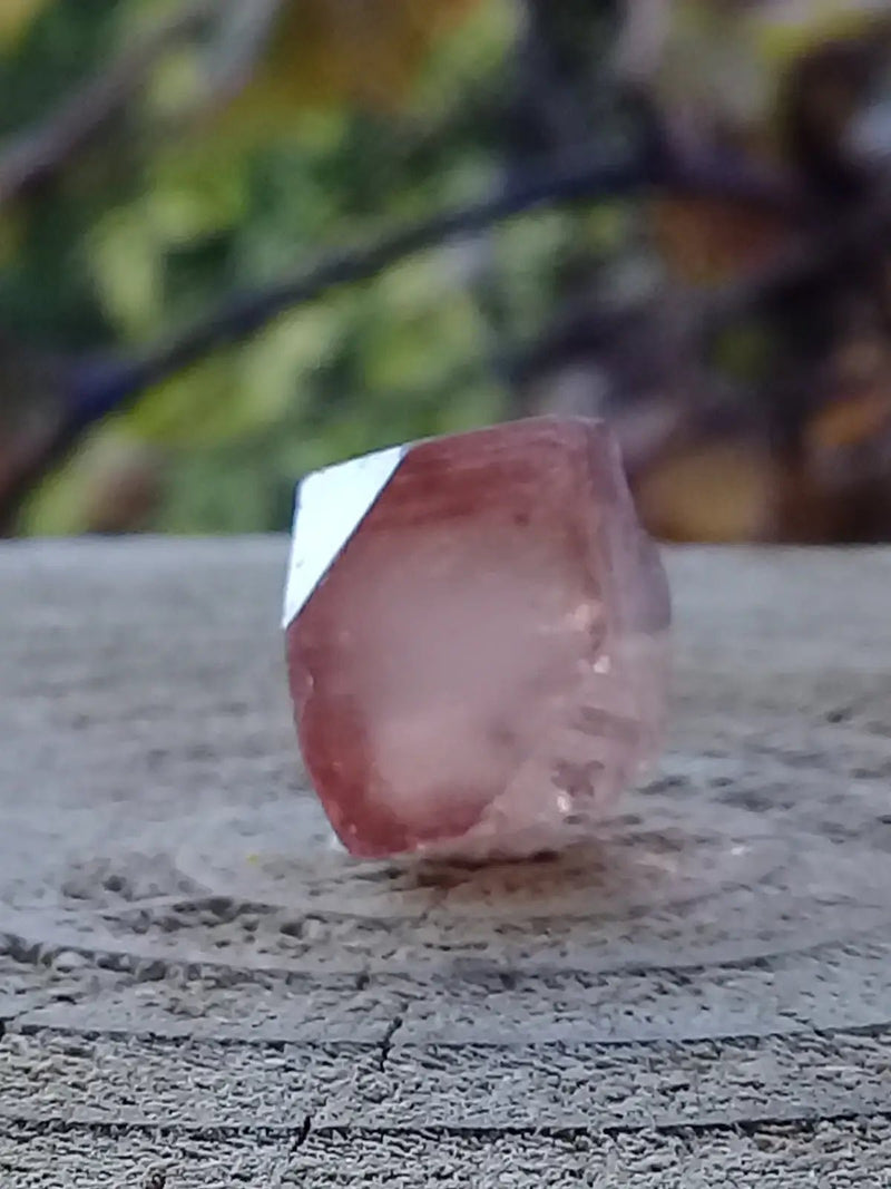 Load image into Gallery viewer, Topaze brune du Pakistan Cristal brut naturel Grade A++++ (Non traité) Topaze Impériale du Pakistan Cristal brut
