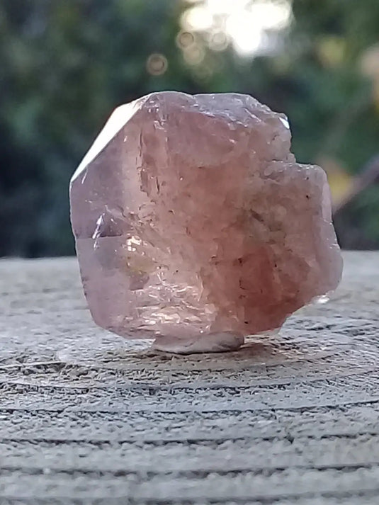 Topaze brune du Pakistan Cristal brut naturel Grade A++++ (Non traité) Topaze Impériale du Pakistan Cristal brut