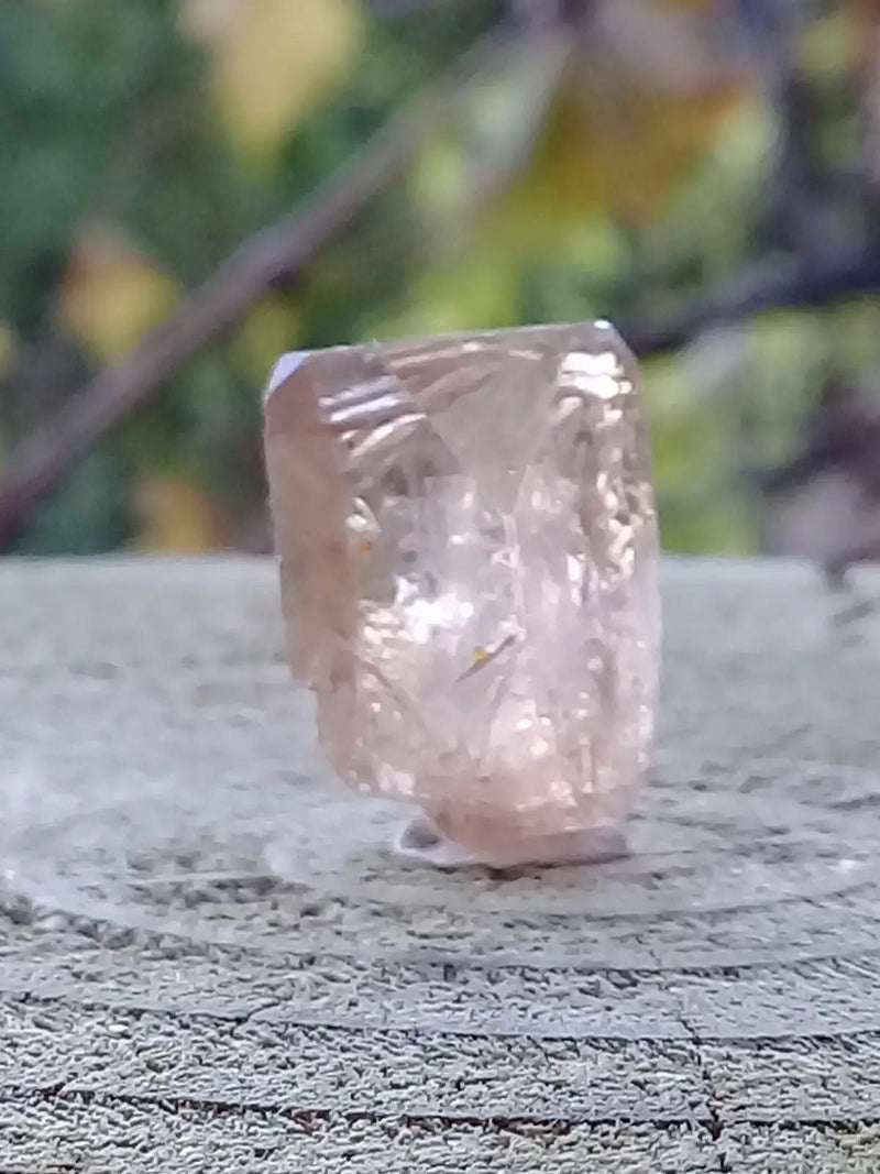 Chargez l&#39;image dans la visionneuse de la galerie, Topaze brune du Pakistan Cristal brut naturel Grade A++++ (Non traité) Topaze Impériale du Pakistan Cristal brut
