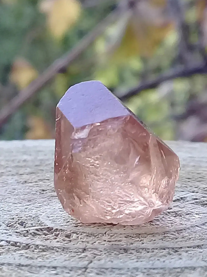 Load image into Gallery viewer, Topaze brune du Pakistan Cristal brut naturel Grade A++++ (Non traité) Topaze Impériale du Pakistan Cristal brut
