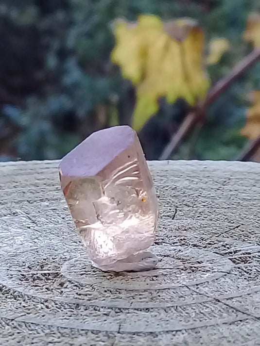 Topaze brune du Pakistan Cristal brut naturel Grade A++++ (Non traité) Topaze Impériale du Pakistan Cristal brut