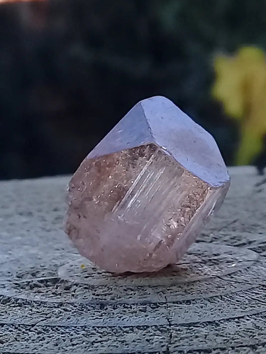 Topaze brune du Pakistan Cristal brut naturel Grade A++++ (Non traité) Topaze Impériale du Pakistan Cristal brut