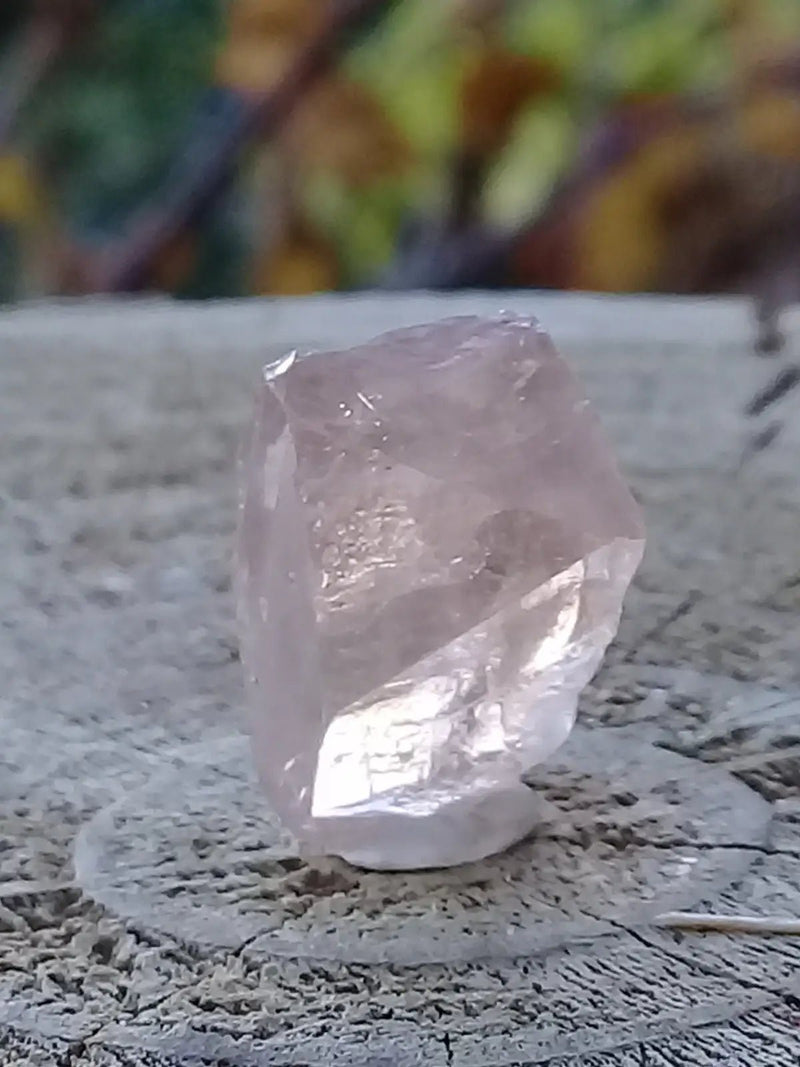 Load image into Gallery viewer, Topaze brune du Pakistan Cristal brut naturel Grade A++++ (Non traité) Topaze Impériale du Pakistan Cristal brut
