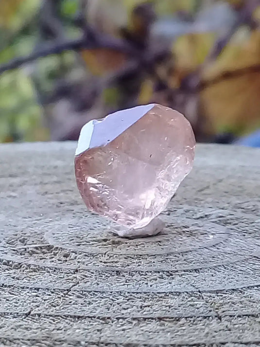 Topaze brune du Pakistan Cristal brut Naturel Grade A++++ (Non traité) Topaze Impériale du Pakistan Cristal brut