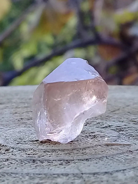 Topaze brune du Pakistan Cristal brut naturel Grade A++++ (Non traité) Topaze Impériale du Pakistan Cristal brut