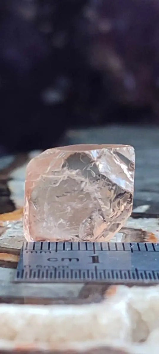 Topaze Brune du Pakistan Cristal brut naturel Grade A++++ (Traité) Topaze Impériale du Pakistan Cristal brut