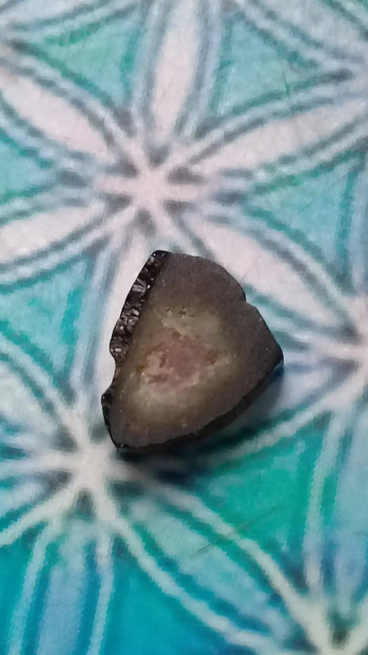 Tourmaline melon d’eau fragment brut Grade A ++++ (Rare) Tourmaline melon d’eau fragment brut Grade A ++++