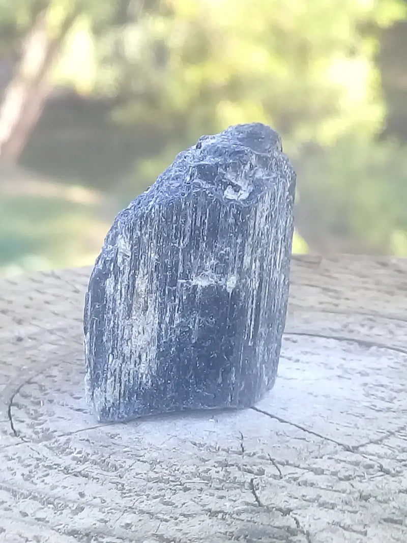 Load image into Gallery viewer, Tourmaline noire Schörl Grade A ++++ Tourmaline noire Schörl
