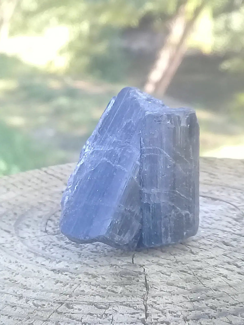 Load image into Gallery viewer, Tourmaline noire Schörl Grade A ++++ Tourmaline noire Schörl
